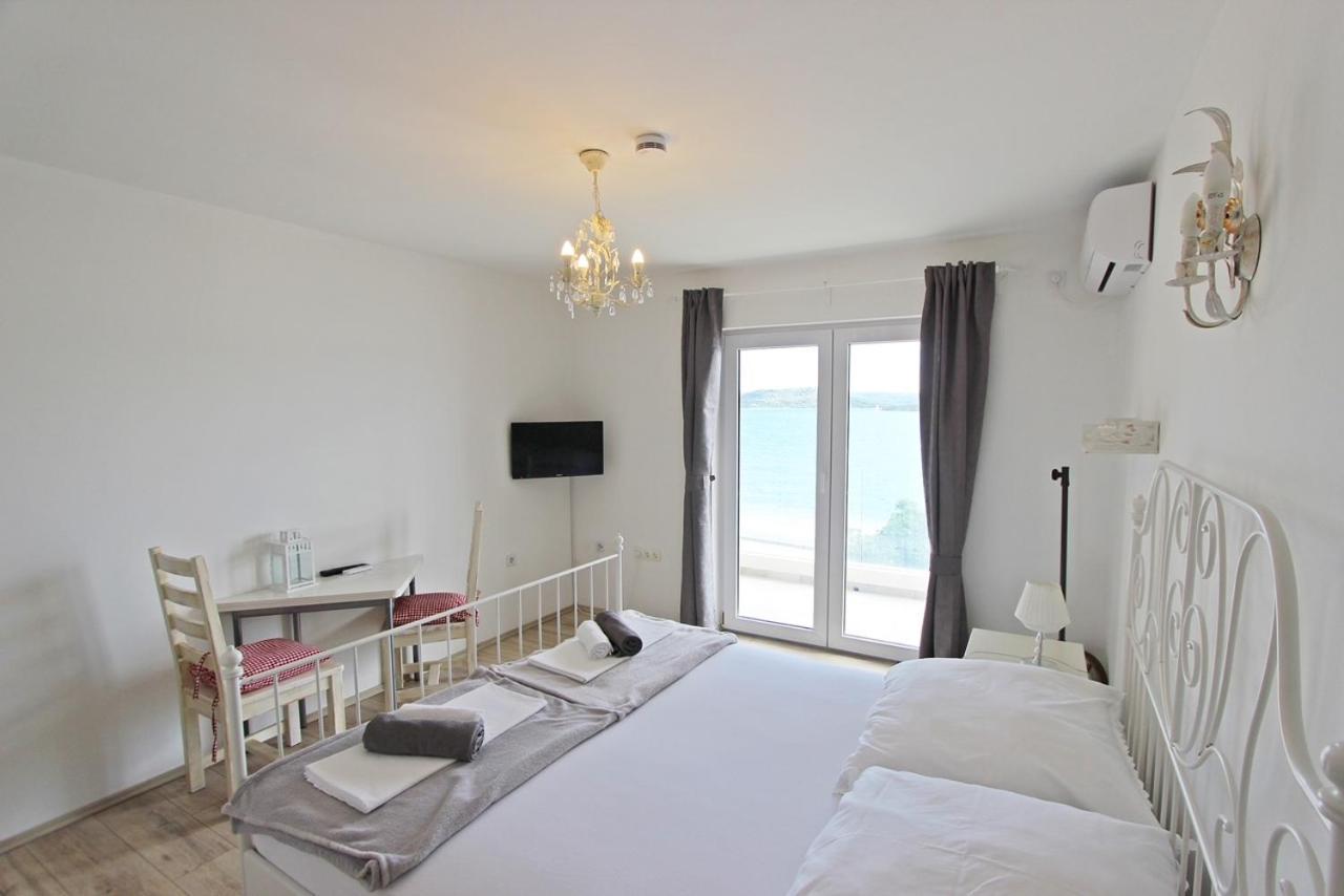 Villa Danica Murter Betina  Esterno foto